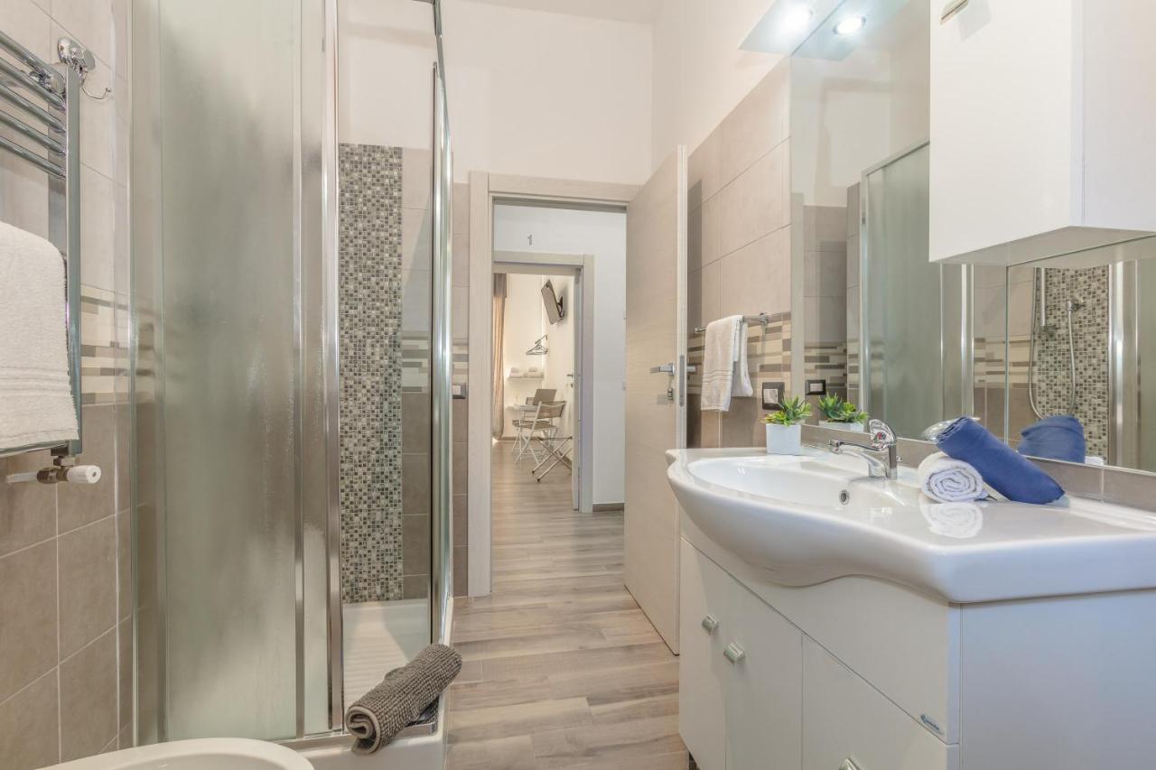 Scirocco Rooms Civitavecchia Ngoại thất bức ảnh