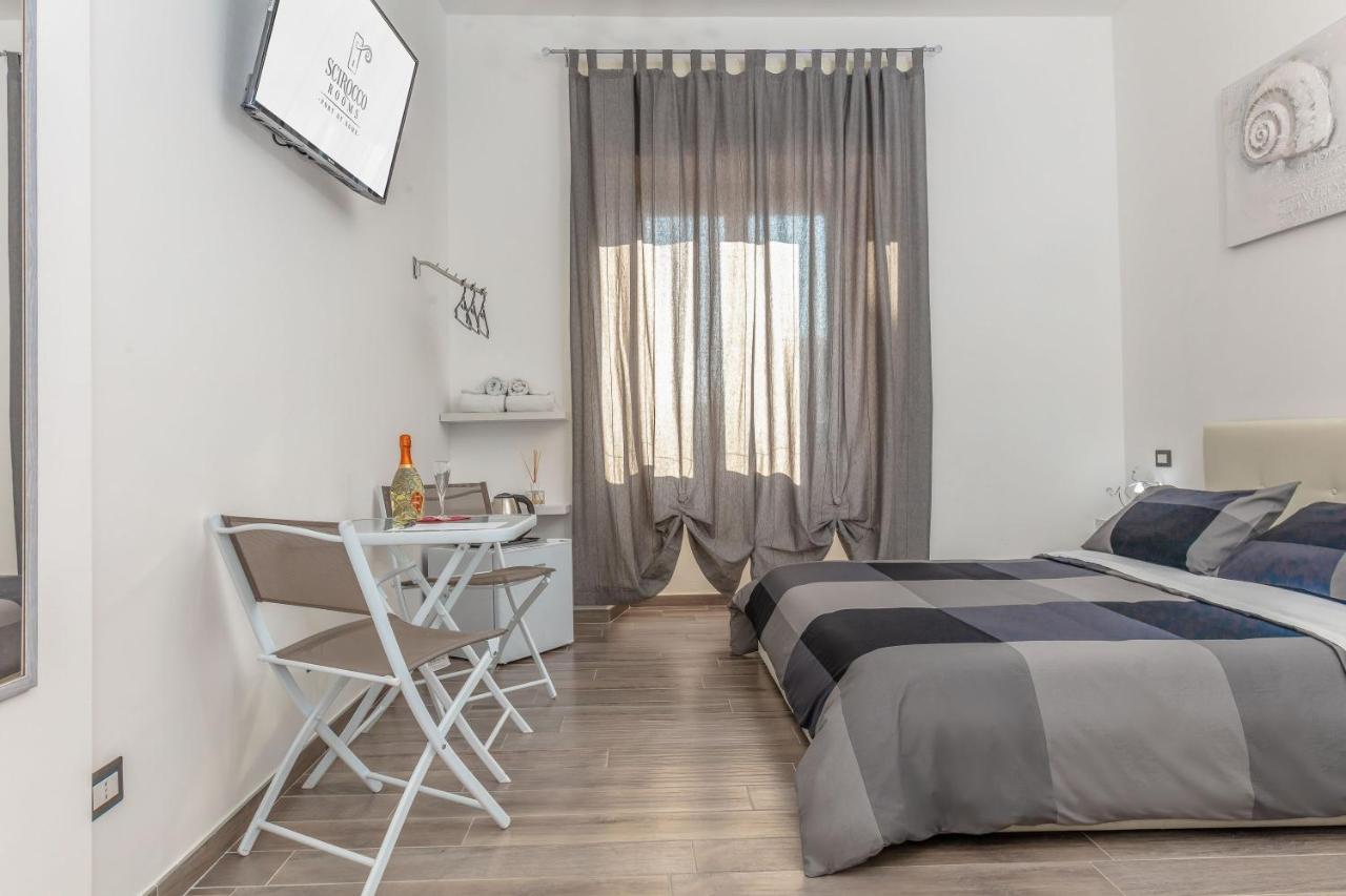 Scirocco Rooms Civitavecchia Ngoại thất bức ảnh
